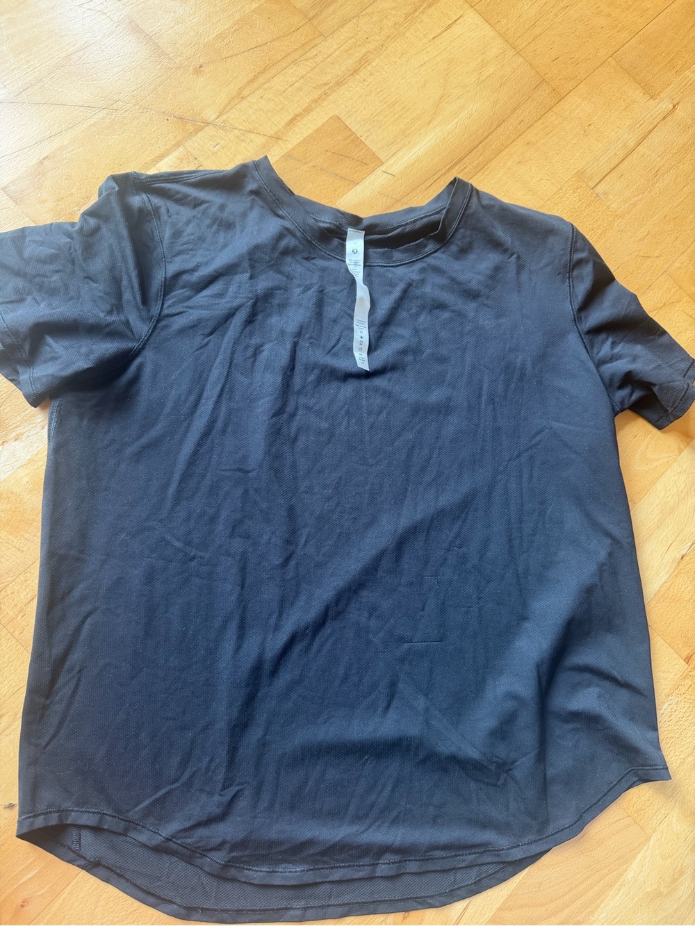 Lululemon Women’s Black Workout Crewneck